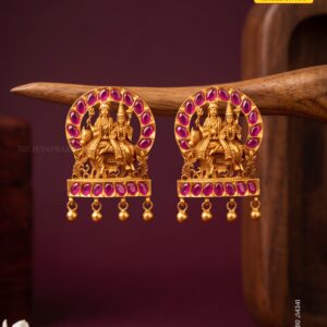 Antique Stud